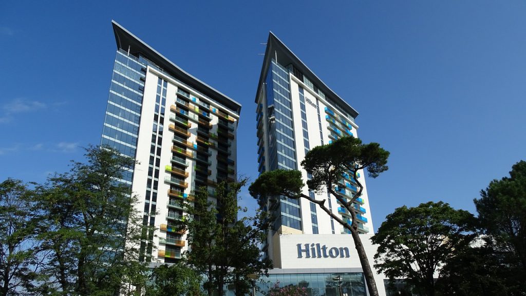 Entrer en relation avec les hôtels Hilton