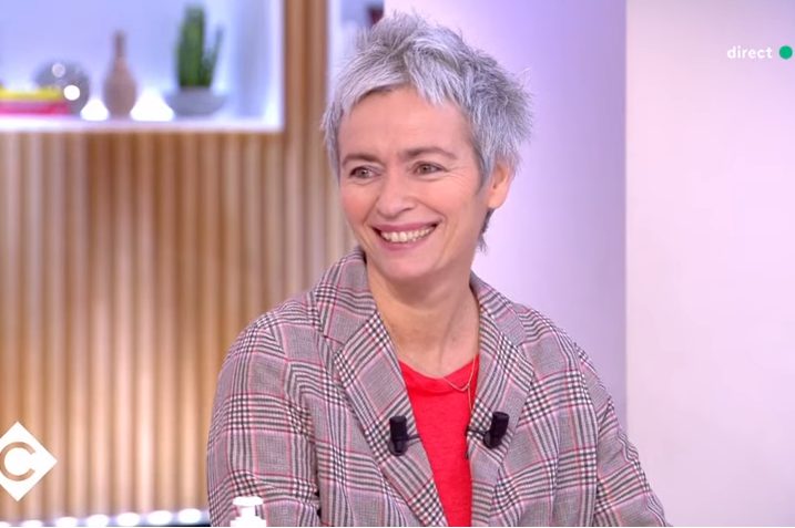 Entrer en contact avec Alexia Stresi