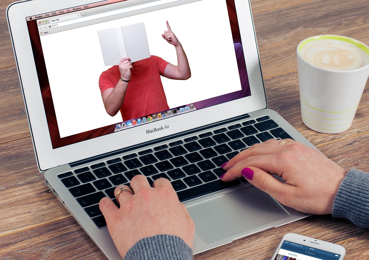 Joindre le service client pour avoir les informations des acteurs essentiels du marché de l'éducation et formation en ligne en 2025 en Belgique