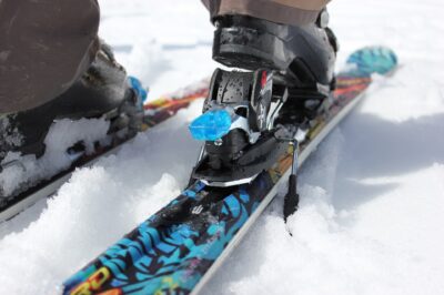 Vous souhaitez entrer en relation avec Marco Odermatt pour une entrevue ?  Comment envoyer  une lettre de félicitations à ce skieur alpin suisse ?